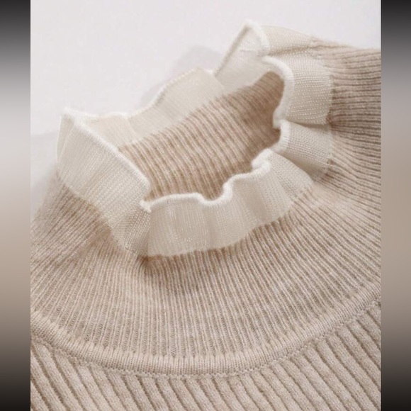 Rib knit nude & white Contrast Trim ruffle Sleeve 2 in 1 style Sweater blouse - Picture 4 of 7